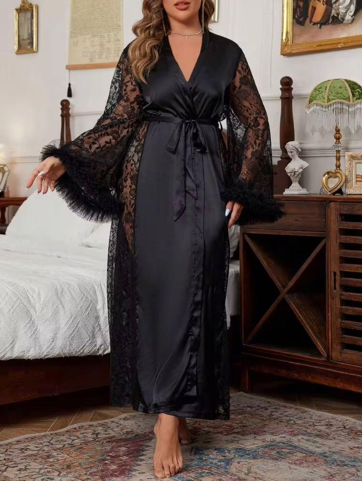Slumberist Peignoir en faux soie et dentelle contrastée