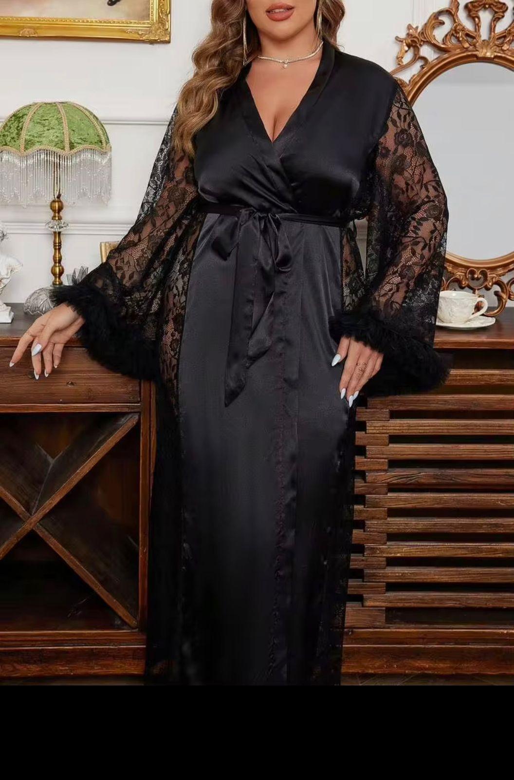 Slumberist Peignoir en faux soie et dentelle contrastée